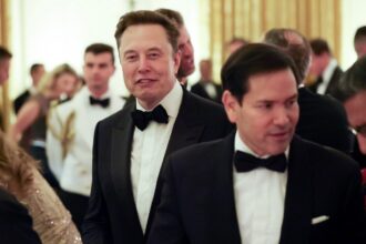 the-major-social-media-platforms-are-all-rejecting-paid-ads-for-alex-gibney’s-‘musk’-(exclusive)