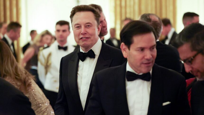 the-major-social-media-platforms-are-all-rejecting-paid-ads-for-alex-gibney’s-‘musk’-(exclusive)