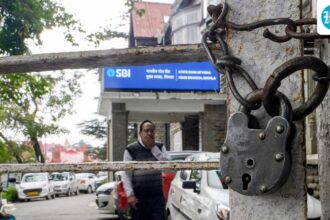 banks-to-open-this-sunday-—-here’s-why,-and-what-shuts-next-week
