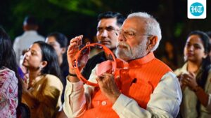‘what-about-clubbing-of-democracy?’-congress’s-jibe-at-pm-modi-over-‘bhajan-clubbing’