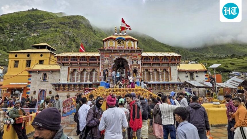 uttarakhand-bans-loud-sound-systems-near-badrinath-dham-temple,-other-religious-sites-in-chamoli