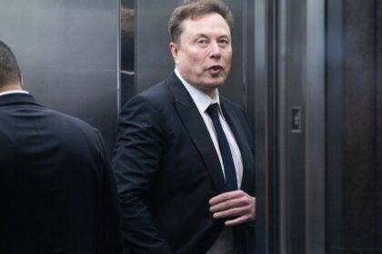 youtube-and-meta-reverse-course,-will-accept-‘musk’-trailer-ad