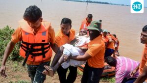 56-dead-in-48-hours-as-heavy-rain-wreaks-havoc-across-up,-1,000-houses-damaged