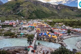 char-dham-yatra-suspended-for-second-day-amid-heavy-rain-in-uttarakhand
