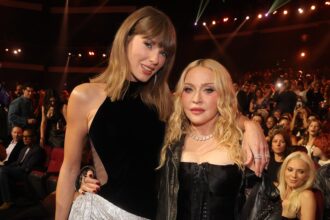 mtv-video-music-awards:-seven-things-you-didn’t-see-on-tv