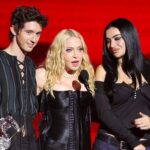 mtv-video-music-awards:-taylor-swift’s-record,-madonna’s-domination,-snoop-dogg’s-dig,-and-more-memorable-moments