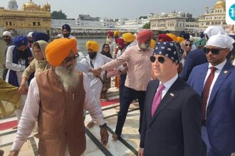 pro-khalistan-slogans-raised-as-us-envoy-sergio-gor-visits-amritsar’s-golden-temple