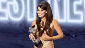 who-is-sienna-spiro?-5-things-about-the-2026-vmas-best-new-artist