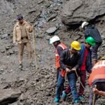 about-1,500-pilgrims-stranded-along-kedarnath-trek-route-evacuated-after-landslide