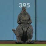 ‘godzilla-minus-zero’:-dodgers-giveaway-draws-lines-for-final-home-game