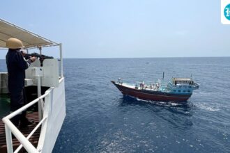iranian-boat,-pakistani-crew-held-with-drugs-worth-₹3,000-cr-as-coast-guard-busts-smuggling-bid