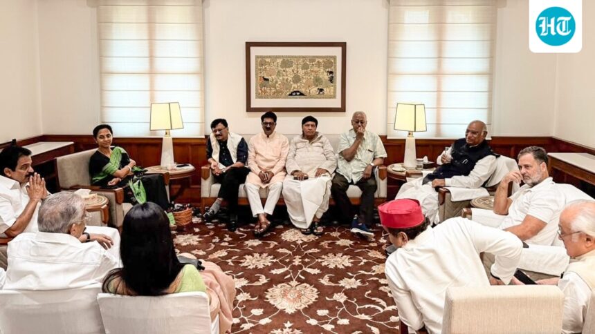 india-bloc-meeting-live:-mamata-to-join-key-meet-today;-gyanesh-kumar’s-resignation-demand,-sir-in-focus