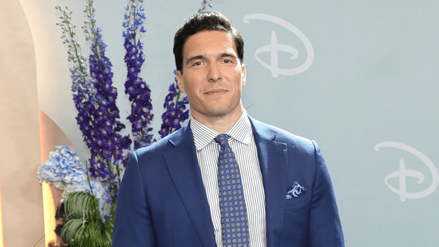 ‘gma’-anchor-will-reeve-opens-up-about-testicular-cancer-battle:-“fortunate-that-i-caught-this-early”