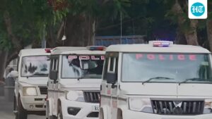 varanasi-temple-dance-video-goes-viral,-police-call-it-ai-generated