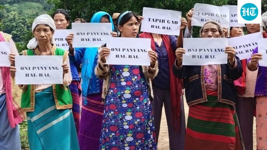 arunachal:-vehicles-torched,-mla’s-residence-vandalised-during-siang-dam-project-protests