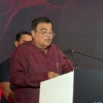 ‘reduce-the-rate’:-gadkari-tells-auto-industry-to-lower-ev-prices-in-consumers’-interest