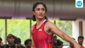 delhi-hc-seeks-wfi-response-on-vinesh-phogat’s-plea-against-disciplinary-actions