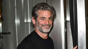 jim-curtis’-ex-wife:-what-we-know-about-jennifer-aniston’s-boyfriend’s-former-marriage