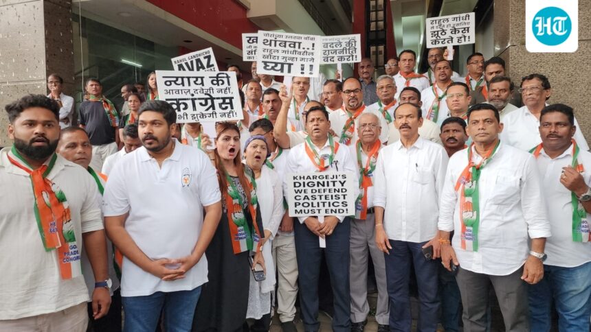 ‘purification’-row:-congress-stages-protest-over-fir-against-rahul-gandhi