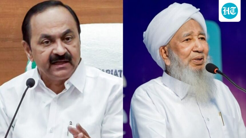 keralam-cm-challenges-islamic-cleric-who-called-for-women’s-confinement-to-homes:-‘doesn’t-suit-progressive-state’