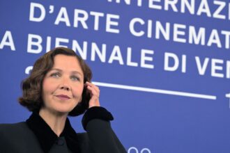 maggie-gyllenhaal-takes-on-venice-film-festival’s-lack-of-women-in-competition:-“there’s-a-systemic-problem”