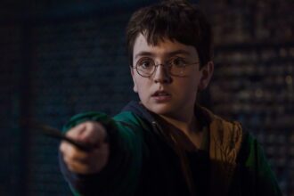 hbo’s-new-‘harry-potter’-trailer:-the-sorting-hat,-quidditch-and-snape-dissing-harry