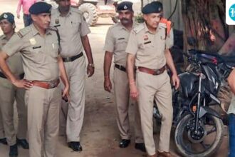 5-dead,-20-injured-in-bus-bulker-crash-in-mp;-pm-modi-offers-condolences
