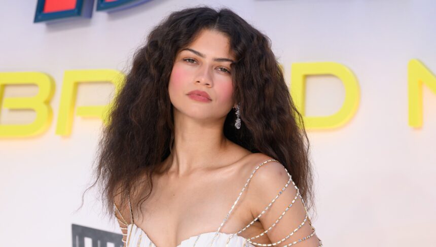 zendaya’s-best-red-carpet-looks-through-the-years:-photos-of-her-style-evolution