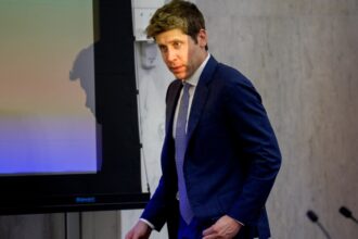 trump’s-doj-backs-openai-in-legal-face-off-with-new-york-times