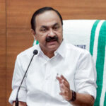 ‘not-fit-for-progressive-society’:-keralam-cm-slams-muslim-cleric’s-‘anti-women’-remarks