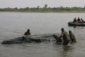 bodies-of-2-special-forces-soldiers,-swept-away-in-yamuna-during-training-exercise,-found
