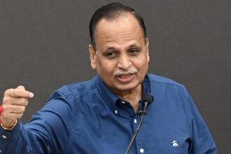 aap’s-satyendar-jain-gets-bail-in-corruption-case-on-bond-of-₹2-lakh,-two-similar-sureties