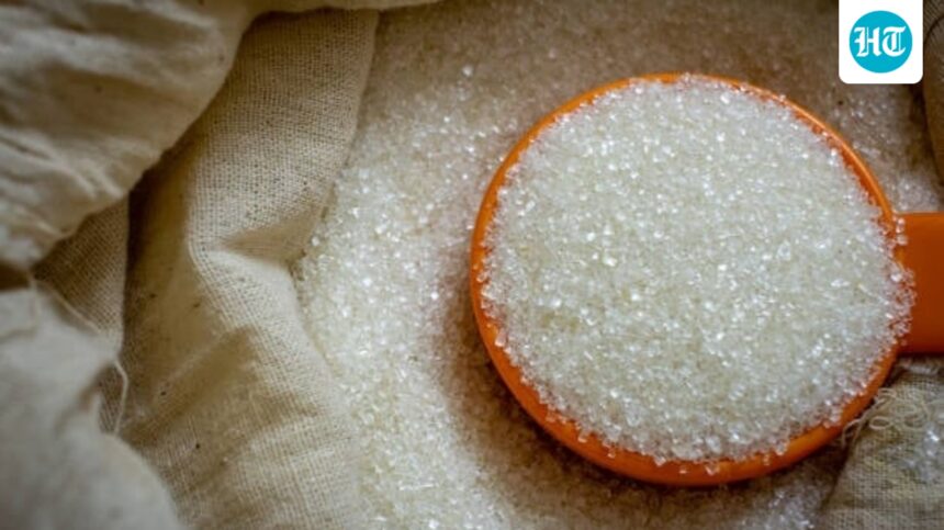 retail-sugar-price-drops-385%-to-₹62.57/kg-in-a-week:-govt-data
