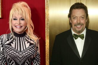 broadway-theaters-to-dim-lights-for-dolly-parton,-tim-curry