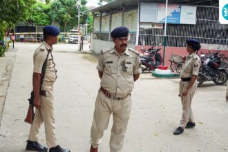 bihar-education-department-suspends-two-teachers-in-buxar-over-molestation,-video-allegations