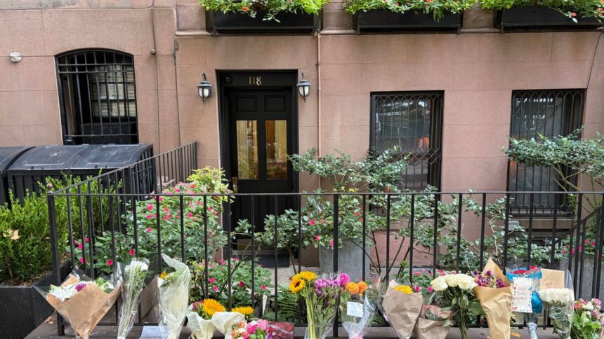 outside-gloria-steinem’s-home,-her-legacy-lives-on