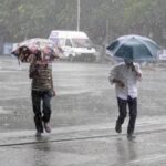 heavy-rain-causes-flooding-in-south-bengal;-cm-adhikari-calls-meeting