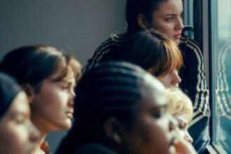 ‘a-place-to-heal’-review:-an-intensely-performed-french-teen-psych-ward-drama-that-shifts-uneasily-between-reality-and-fiction