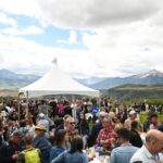 telluride-film-fest-kicks-off-with-brunch,-‘wild-horse-nine’-north-american-premiere