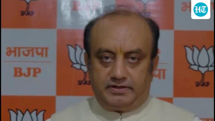 bjp-mp-attacks-congress-over-low-women-representation-in-state-cabinets