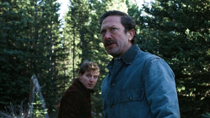 ‘a-long-winter’-review:-fred-hechinger-and-ebon-moss-bachrach-shine-as-family-thrust-into-uneasy-isolation-in-andrew-haigh’s-fine-grained-drama
