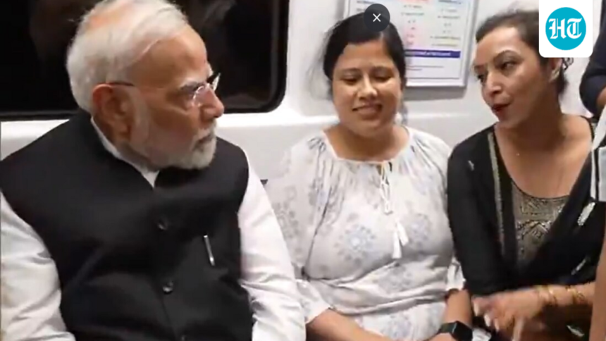 pm-modi-takes-delhi-metro-to-reach-srcc-for-college’s-centenary-celebrations-|-watch