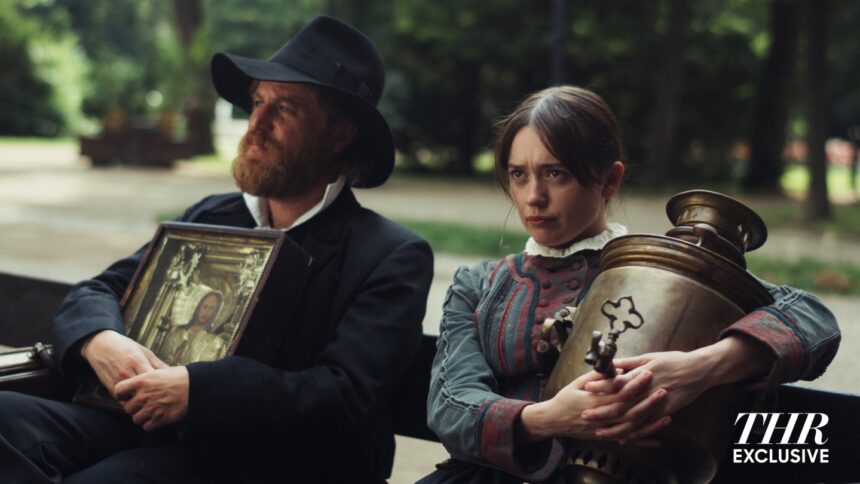 johnny-flynn-and-aimee-lou-wood-on-“getting-whipped-naked”-and-“embracing-the-madness”-of-their-deranged-literary-biopic