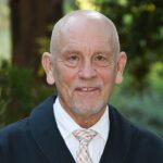 john-malkovich-returning-to-israel-with-‘the-music-critic’
