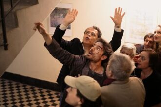 ‘ground-floor’-is-a-political-parable-full-of-apathy,-absurdity-–-and-mold-(exclusive-clip-and-chat)
