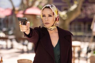 catherine-zeta-jones’-real-swansea-accent-is-loud-and-proud-in-trailer-for-amc+’s-‘kill-jackie’