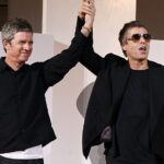 liam-&-noel-gallagher-locked-arms-in-venice,-and-it-wasn’t-a-pr-move