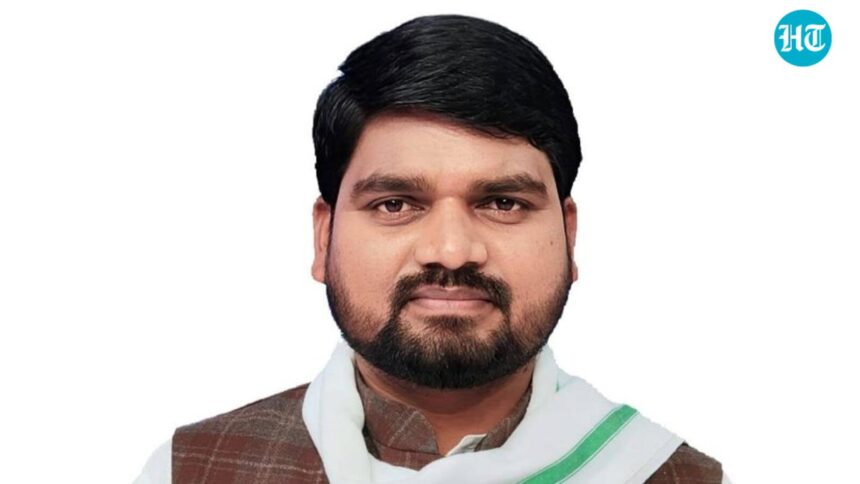 gujarat-hc-grants-aap’-chaitar-vasava-7-day-bail-to-attend-assembly