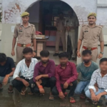 6-accused-of-snatching-muslim-man’-skullcap-during-procession-in-up’s-etah;-cops-make-them-apologise