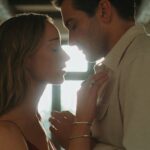 ‘remain’-teaser-trailer:-jake-gyllenhaal,-phoebe-dynevor-star-in-m.-night-shyamalan-and-nicholas-sparks’-supernatural-romance